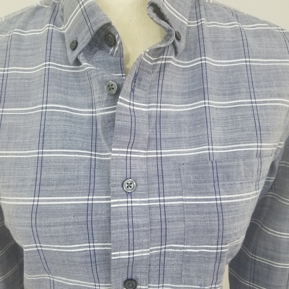 Plaid Banana Republic button front dress shirt - Picture 3 of 4